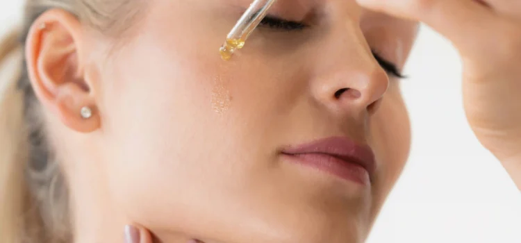 lipieza-facial-en-verano-porque-es-clave-con-sudor-sol-y-protector-solar