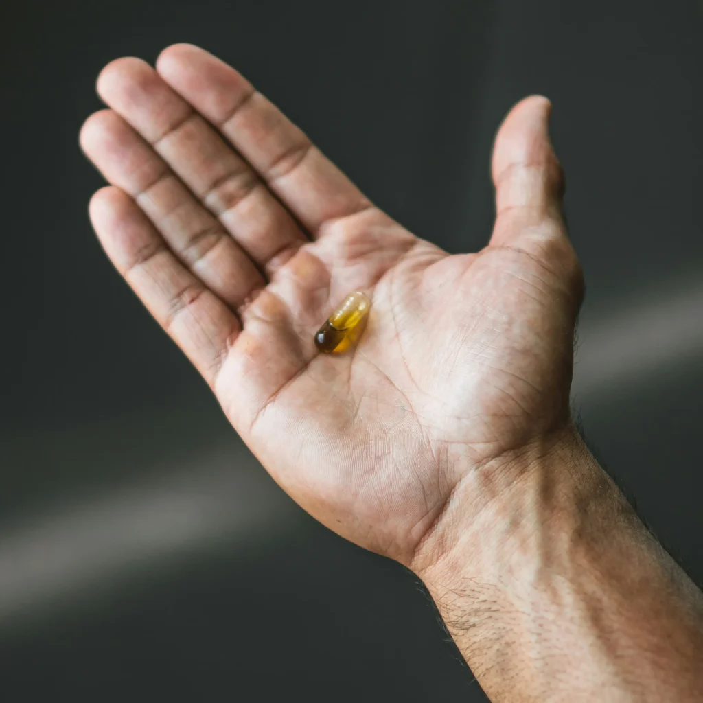 ¿Funcionan las pastillas anticaída? Cápsulas, champús y ampollas: qué elegir según tu caso